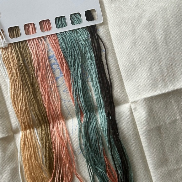 Female face with flower wrest embroidery kit - Picture 4 of 4